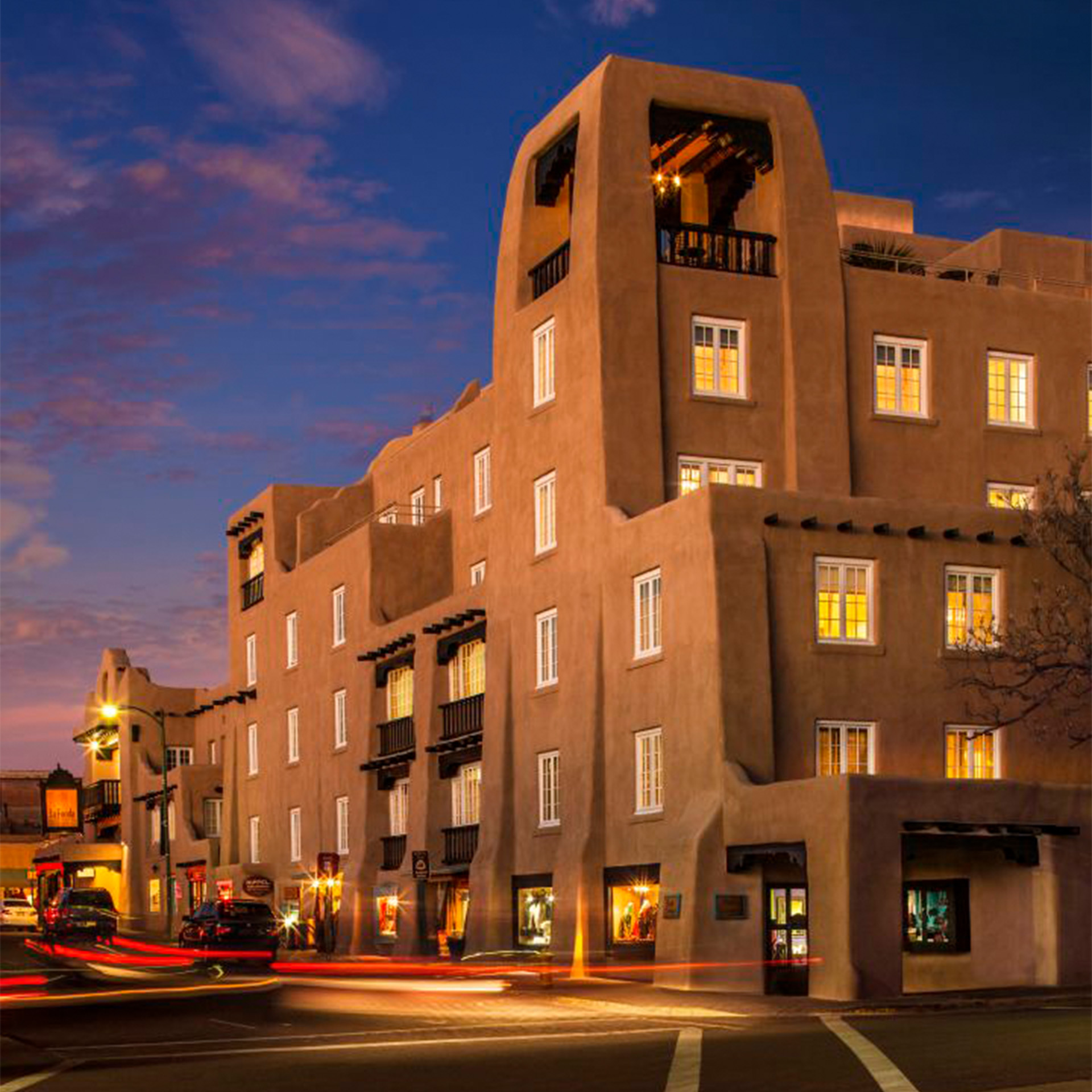 la fonda ext.jpg
